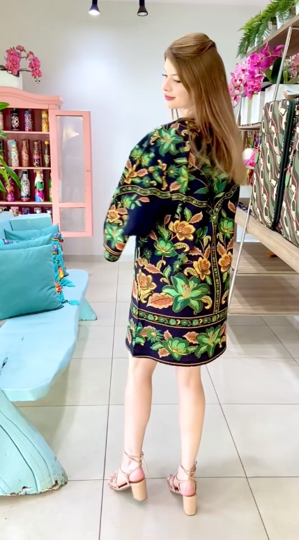1081 | Vestido Curto Farm